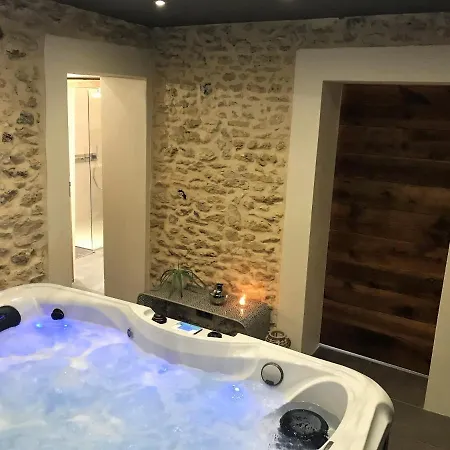 De La Pree Luxe Proche Giverny Et Bord De L'eure Дом отдыха Menilles